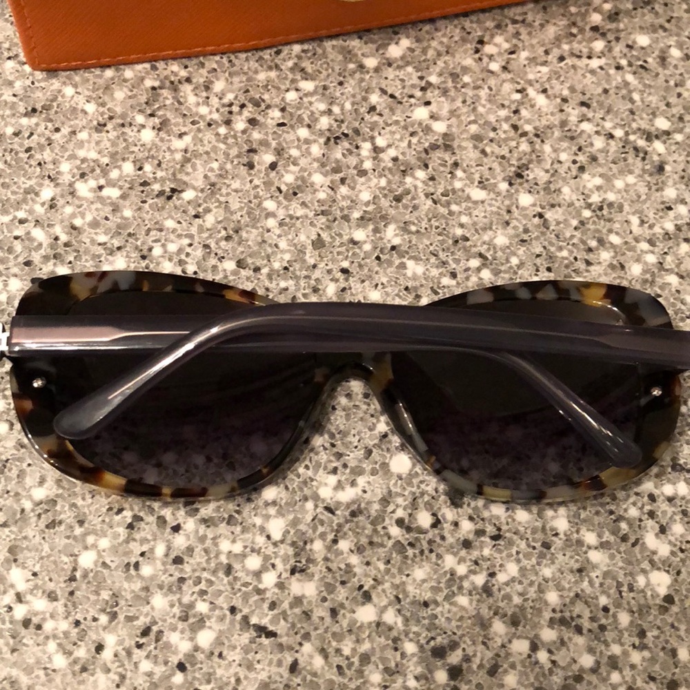 Tory Burch Sunglasses - Picture 2 of 8